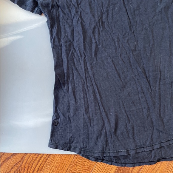 Lululemon I 6 - Picture 6 of 9